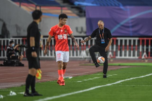 米兰转会投入已超1.5亿，翼卫引援完结后将瞄准后防与中场